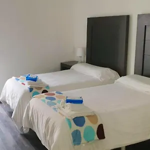 Residencia Viriato Hostal
